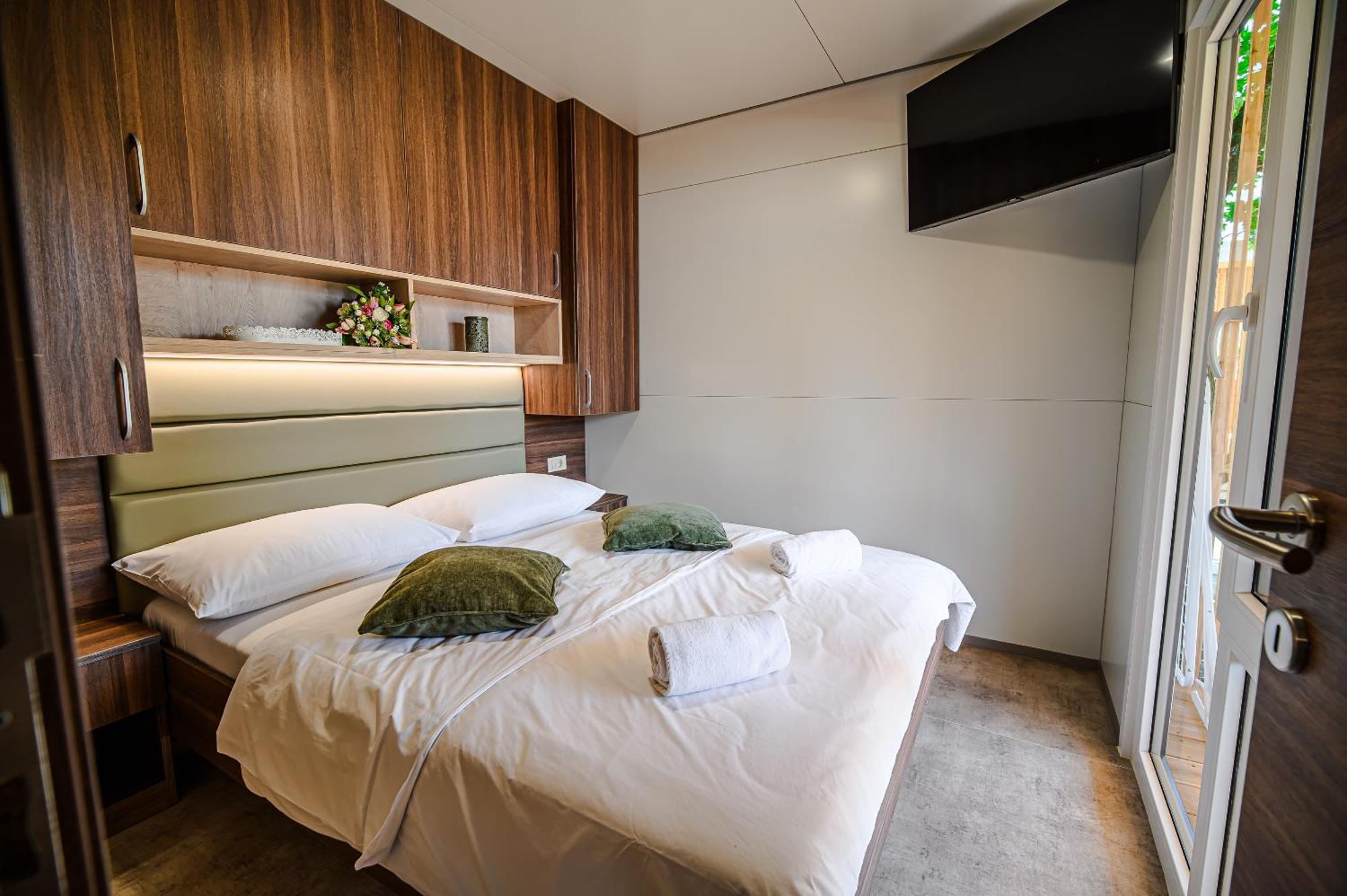 Premium Mobile Homes With Thermal Riviera Tickets チャテジ・オプ・サヴィ エクステリア 写真